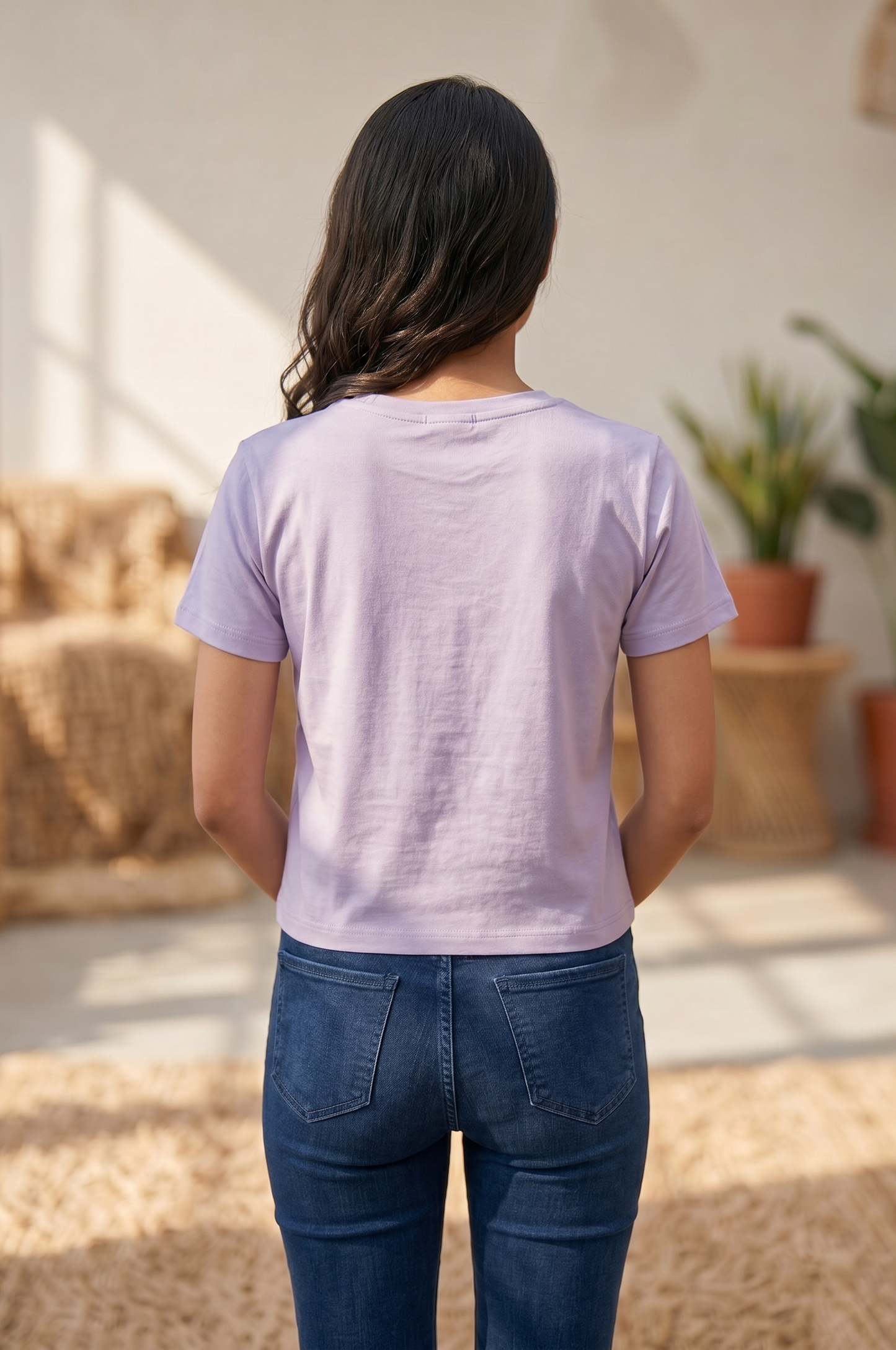 Back view of women’s lavender cotton crop top with half sleeves.