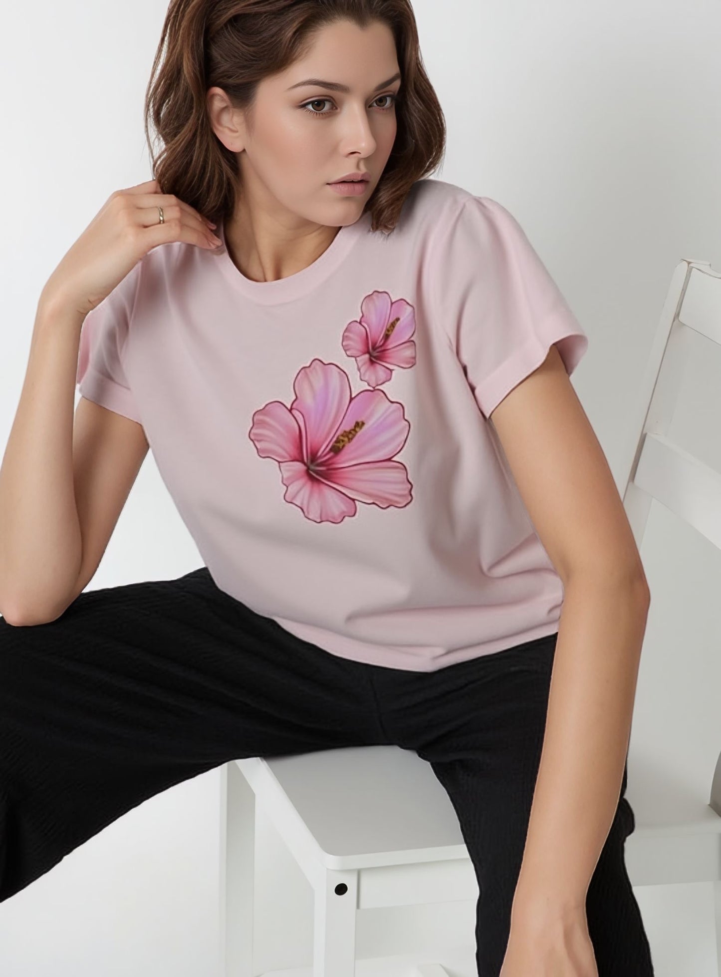 Pink Hibiscus Floral T-Shirt – Soft Cotton Blend