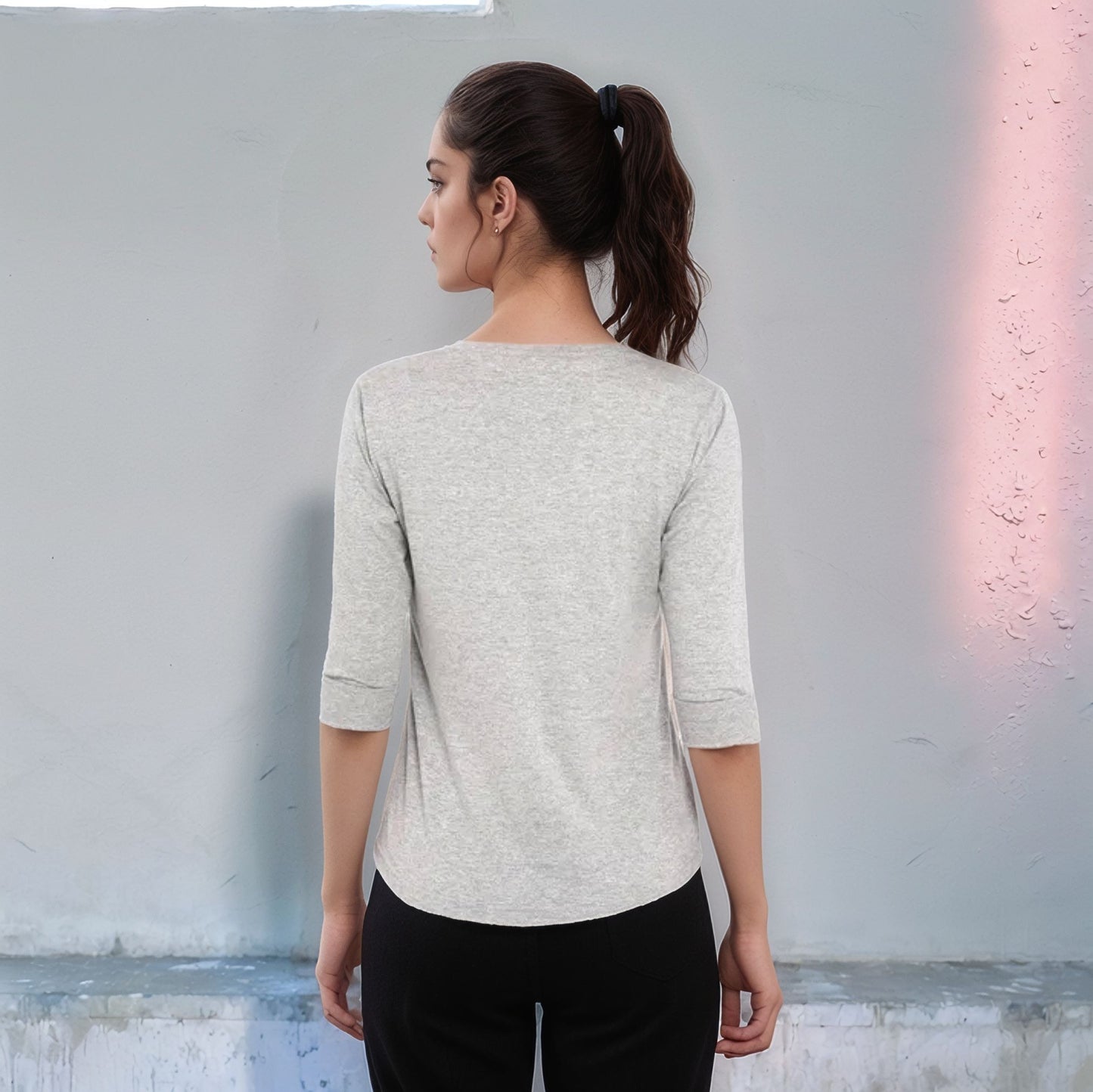 Ethereal Skull Art Graphic Top – Grey Long Sleeve Statement Tee